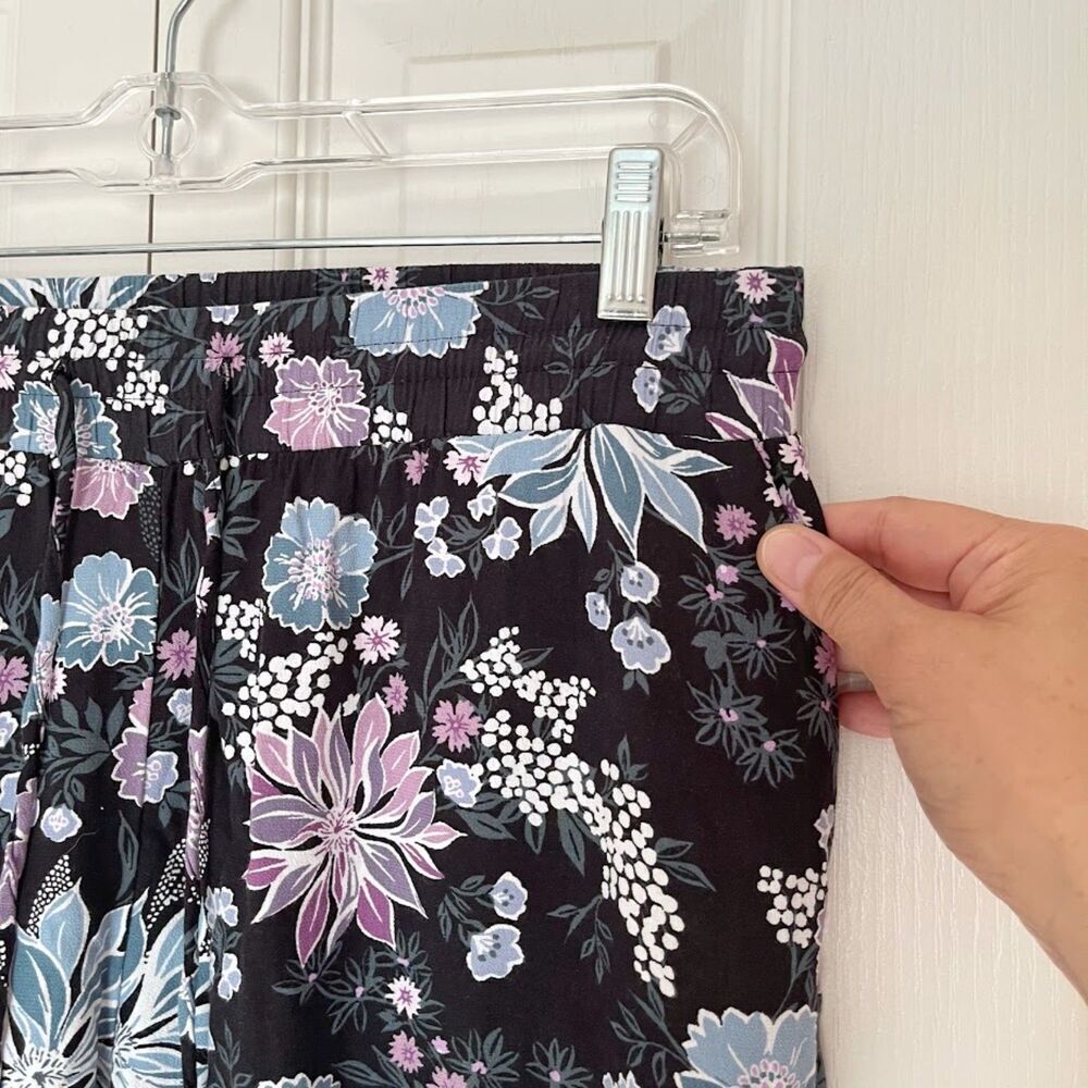 Ann Taylor LOFT Floral Lightweight Wide Leg Drawstring Pull On Multi Color Pants - Picture 7 of 10
